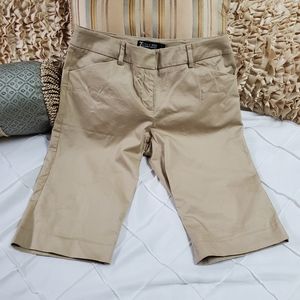 Woman's New York & company Bermuda shorts